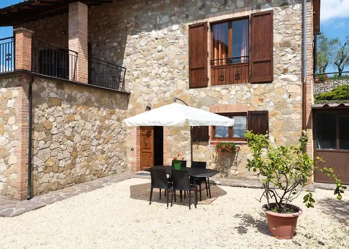 Il Campo Degli Ulivi -skyline Siena-terrazza Panoramica - Relax - Parcheggio - 6 Ospiti *