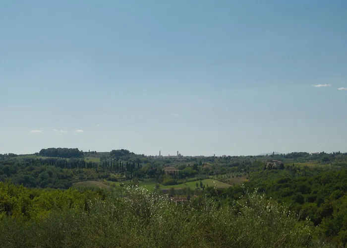 Il Campo Degli Ulivi -skyline Siena-terrazza Panoramica - Relax - Parcheggio - 6 Ospiti Hébergement de vacances